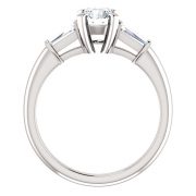 Baguette Accented Diamond Ring- Anillos de compromiso en Monterrey