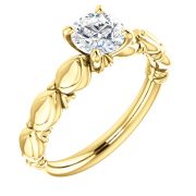 Side design Diamond Ring
- Anillos de compromiso en Monterrey